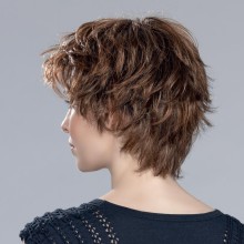 Perruque monofilament, un look parfait